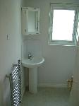 upstairs shower room (4).jpg